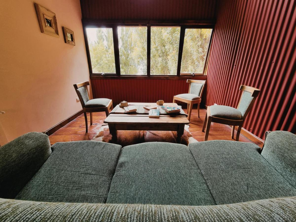 Hosteria Cauquenes De Nimez El Calafate Exteriör bild